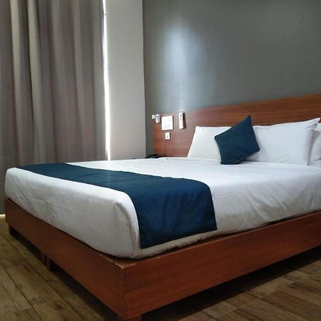 Dsquare Omr By K Hotels شيناي المظهر الخارجي الصورة