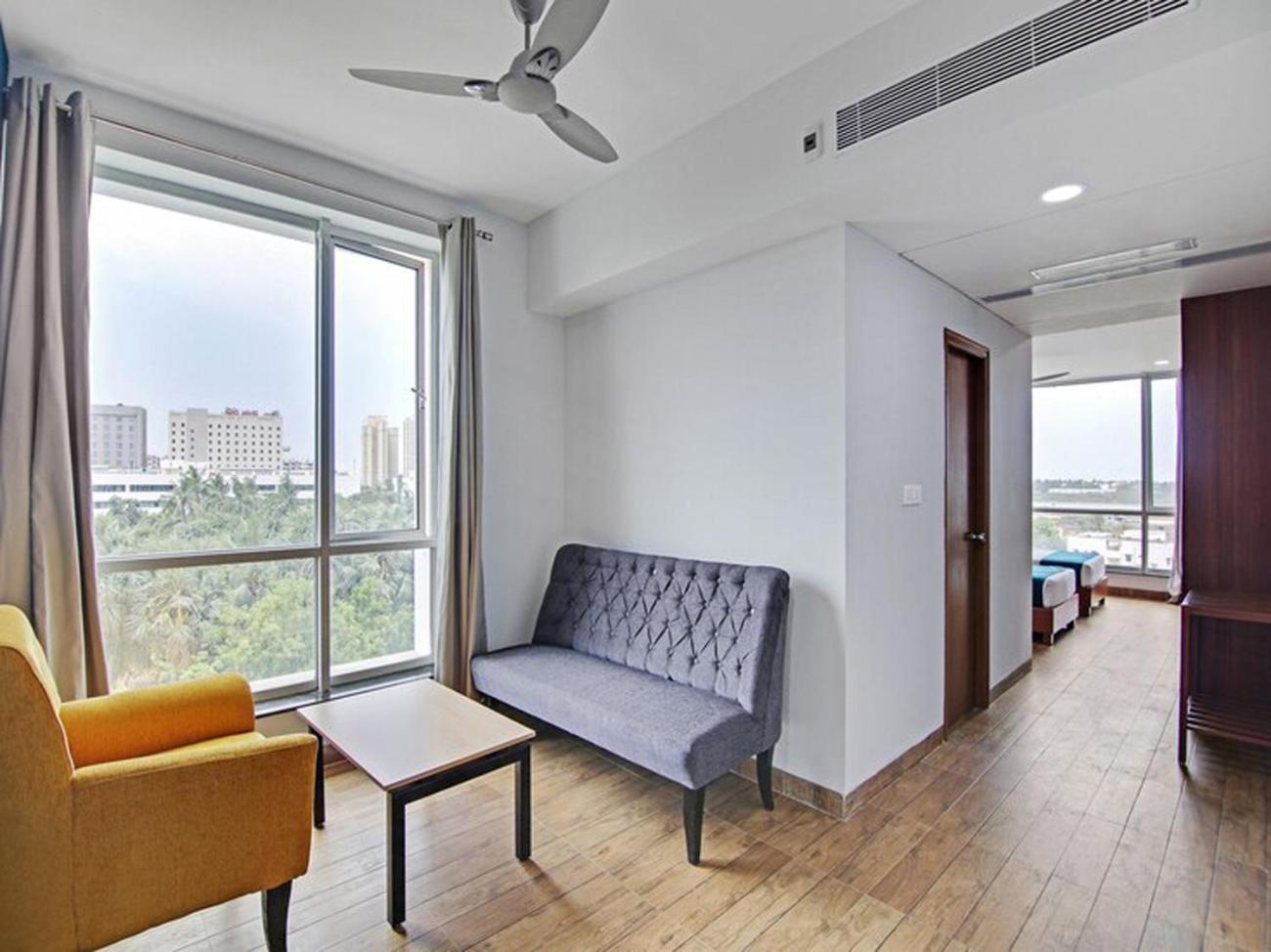 Dsquare Omr By K Hotels شيناي المظهر الخارجي الصورة